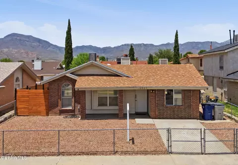 10905 Dizzy Dean Pl, El Paso, TX 79934