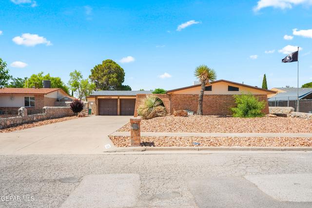 11062 Johnny Miller Dr, El Paso, TX 79936