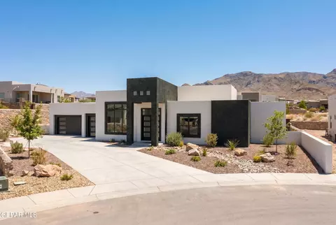 7325 Sidewinder Bend Dr, El Paso, TX 79911