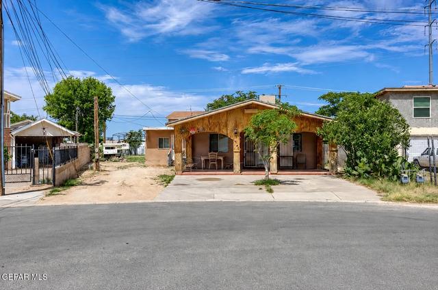 7421 Mindoro Pl, Canutillo, TX 79835