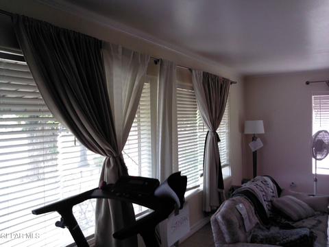Living - 500 Tamarisk St, Anthony, TX 79821 photo 3 of 3