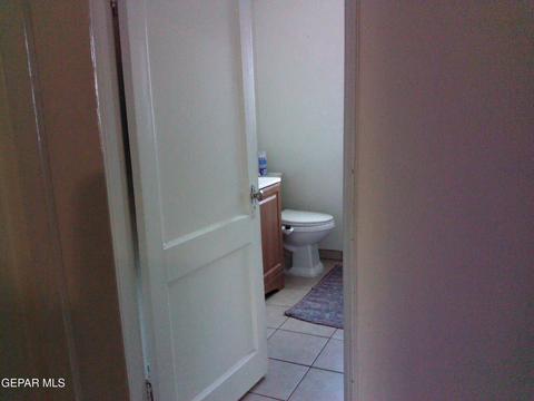 Bath - 500 Tamarisk St, Anthony, TX 79821 photo 1 of 1
