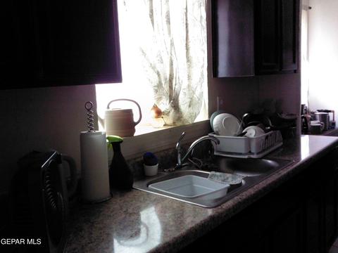 Kitchen - 500 Tamarisk St, Anthony, TX 79821 photo 3 of 3