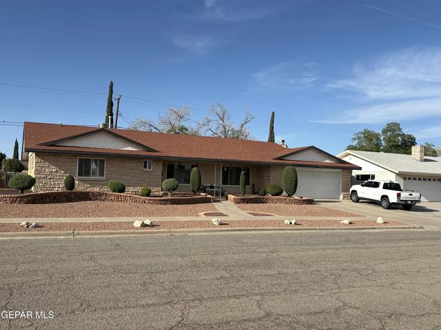 9809 Eugenia Ct, El Paso, TX 79925