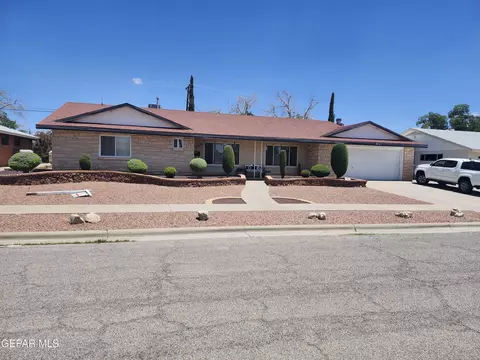 9809 Eugenia Ct, El Paso, TX 79925