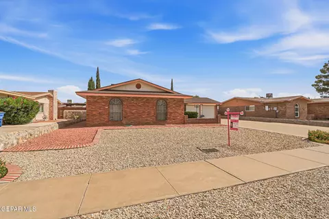10708 Tony Jacklin Dr, El Paso, TX 79935