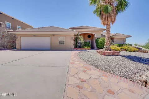 6724 Desert Canyon Dr, El Paso, TX 79912