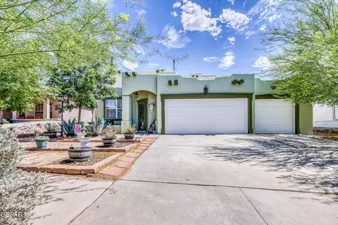 7108 Canyon Run Dr, El Paso, TX 79912