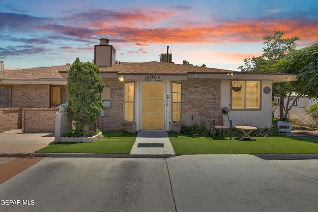 10904 Delafield Dr, El Paso, TX 79936