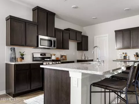 11869 Malecon Pl, El Paso, TX 79934 photo 5