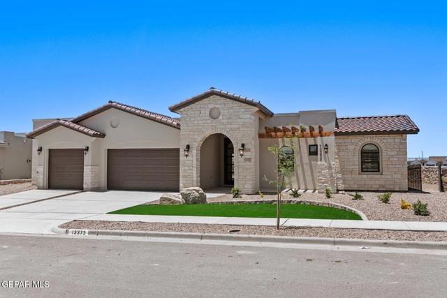 13373 Emerald Pearl Dr, Horizon City, TX 79928