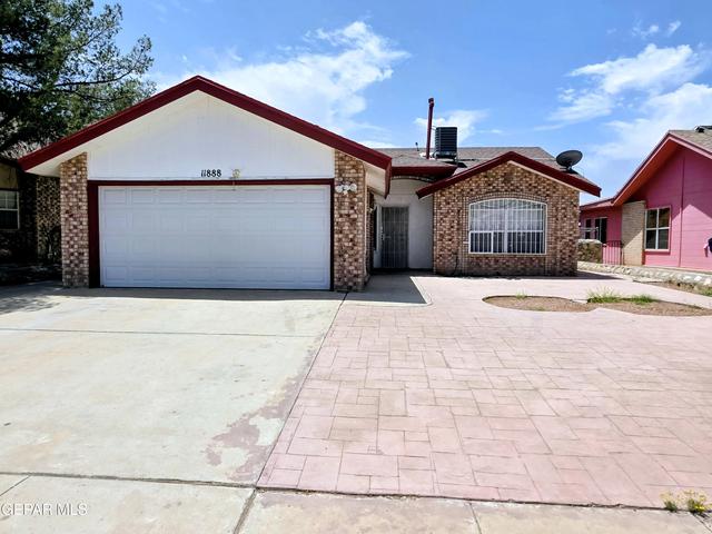 11888 Vere Leasure Dr, El Paso, TX 79936
