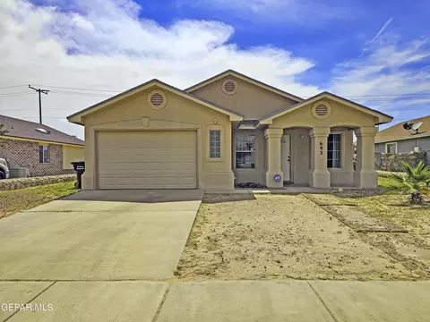 693 Desert Sage Dr, Horizon City, TX 79928