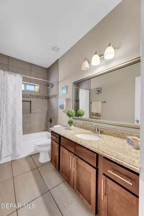 Bath - 6068 Rivet Pl, El Paso, TX 79932 photo 6 of 6