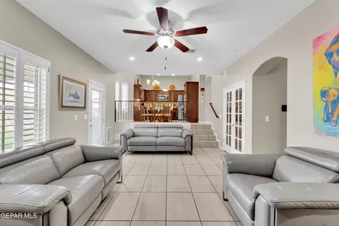 Living - 6068 Rivet Pl, El Paso, TX 79932 photo 6 of 6