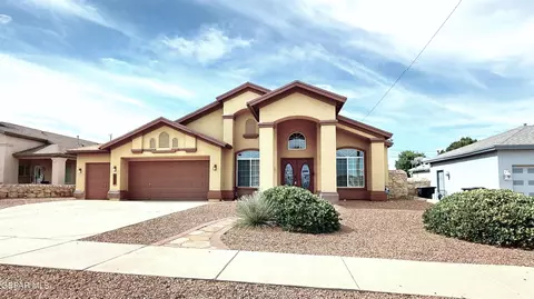 820 La Florida Dr, Canutillo, TX 79835