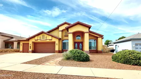 820 La Florida Dr, Canutillo, TX 79835