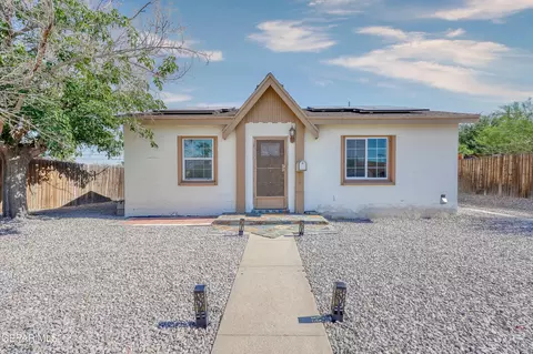 7805 Parral Dr, El Paso, TX 79915