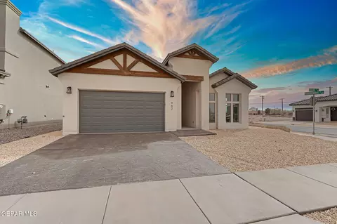 962 Keenland Ave, El Paso, TX 79932