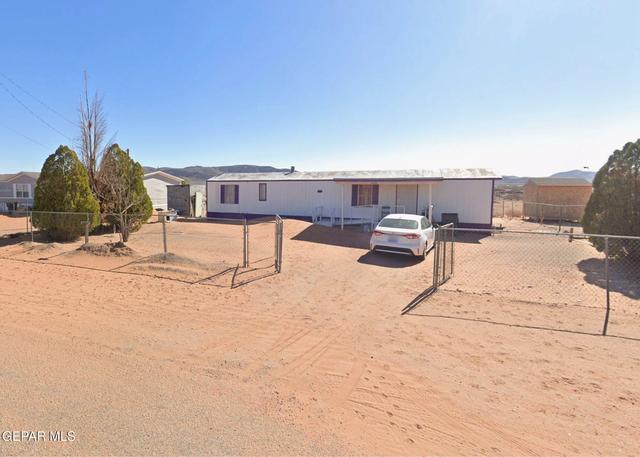 5582 Ch Hunton St, El Paso, TX 79938