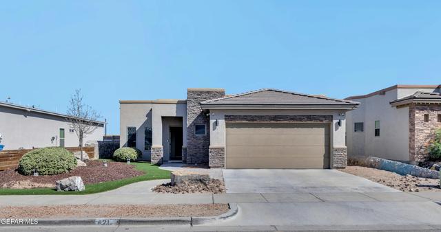 421 S Halstead Dr, Horizon City, TX 79928