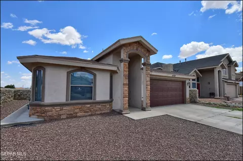 11132 Bullseye St, El Paso, TX 79934