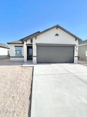 356 Kindred Dr, Clint, TX 79836