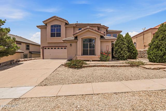 6313 Franklin Bluff Dr, El Paso, TX 79912