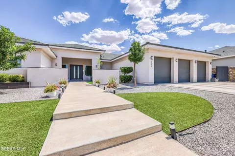 504 Cotton Blossom Ave, El Paso, TX 79922