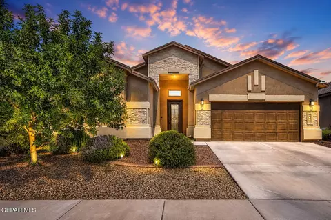 1496 Victoria Marie Dr, El Paso, TX 79928