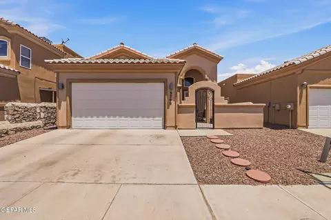 3700 Grand Bahamas Dr, El Paso, TX 79936