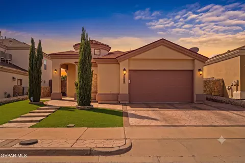 5552 Gustavo Madrid Ln, El Paso, TX 79934