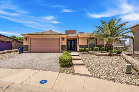 14001 Rainbow Point Dr, El Paso, TX 79938