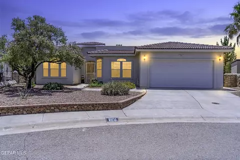 801 Bonnie Ct, Santa Teresa, NM 88008