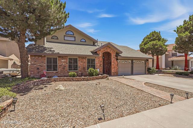 2116 Lake Huron Dr, El Paso, TX 79936