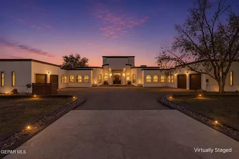 800 Smokey Ridge Ct, El Paso, TX 79932