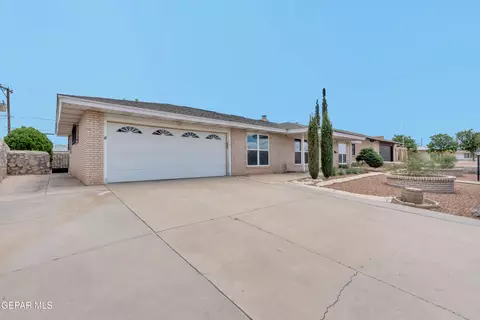 9101 Turrentine Dr, El Paso, TX 79925