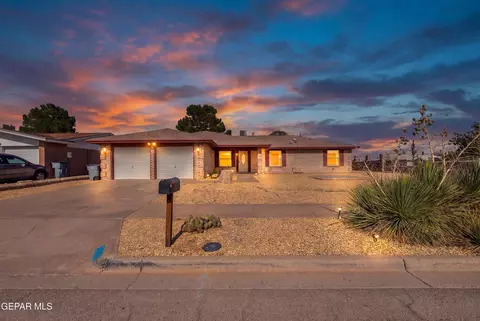 2900 Cabot Pl, El Paso, TX 79935
