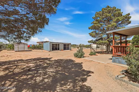 2760 Golden Sun Dr, Chaparral, NM 88081