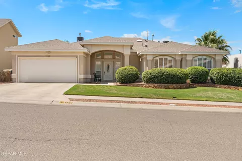 6552 Isla Del Rey Dr, El Paso, TX 79912