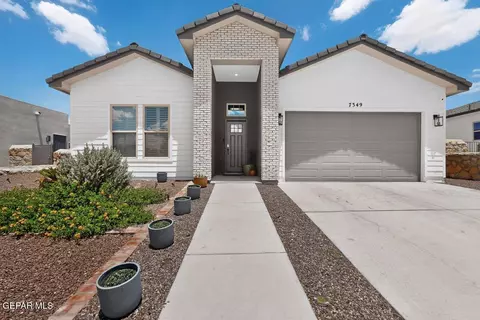 7349 Enchanted Point Dr, El Paso, TX 79911