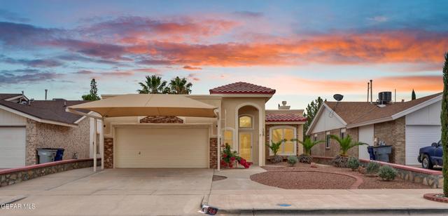 708 Istanbul Dr, El Paso, TX 79907