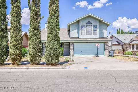 2901 Lake Michigan Dr, El Paso, TX 79936