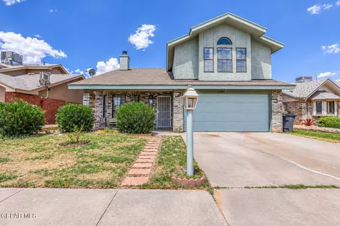 2901 Lake Michigan Dr, El Paso, TX 79936
