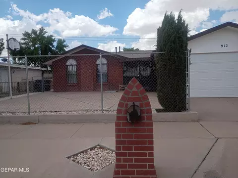 912 Agua Prieta Dr, El Paso, TX 79907