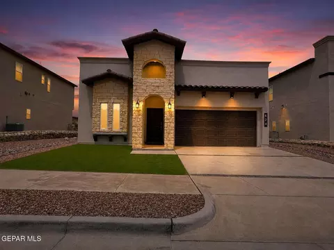 624 W La Entrada Cir, Sunland Park, NM 88063