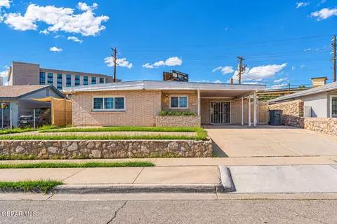 1037 N Clark Dr, El Paso, TX 79905