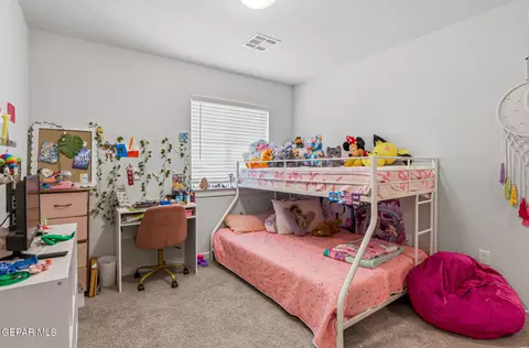 Bedroom - 15212 Composition Ave, El Paso, TX 79938 photo 8 of 9