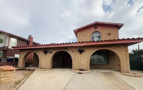 7916 Santa Monica Ct, El Paso, TX 79915