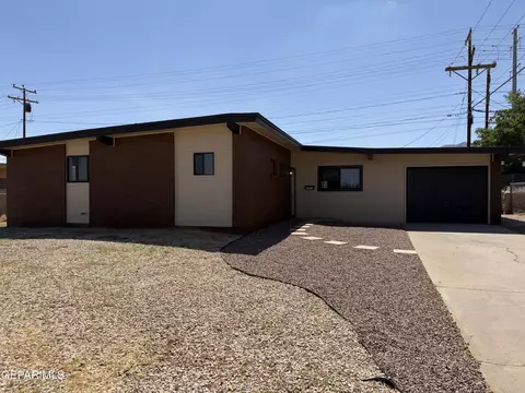 9425 Gschwind St, El Paso, TX 79924